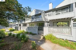 Photo #2: 41131602 Listing 