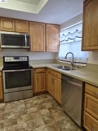 Photo #5: 41131604 Listing 