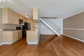 Photo #6: 41131758 Listing 