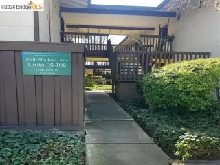 More Details about MLS # 41131801 : 2400 SHADOW LN # 97