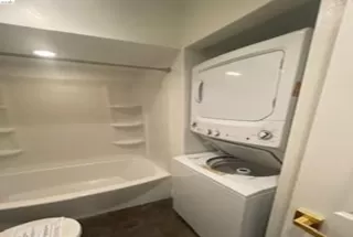 Photo #6: 41131801 Listing