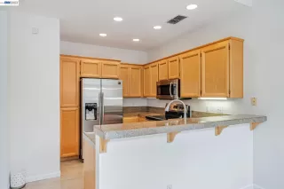 Photo #5: 41131885 Listing 