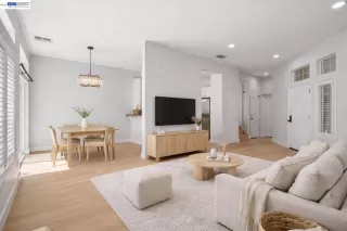 Photo #4: 41131918 Listing 