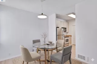 Photo #2: 41131940 Listing 