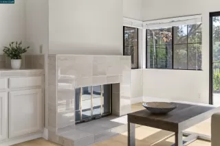 Photo #1: 41131943 Listing 