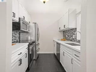 Photo #5: 41131956 Listing 