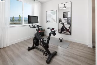 Photo #2: 41132012 Listing 