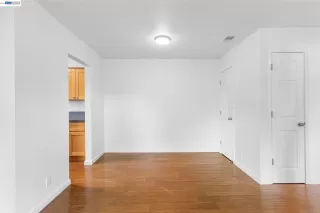 Photo #4: 41132028 Listing 