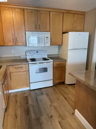 Photo #5: 41132051 Listing 