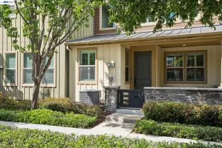 Photo #2: 41132116 Listing 