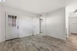 Photo #2: 41132144 Listing 