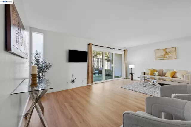 MLS: 41132176 Condo For Sale