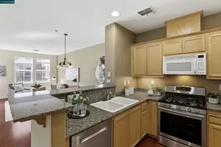 Photo #2: 41132182 Listing 