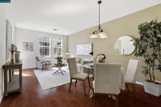 Photo #5: 41132182 Listing 