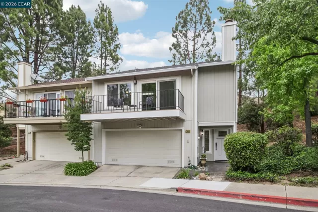 MLS: 41132192 Condo For Sale