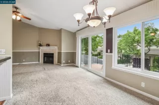 Photo #6: 41132192 Listing 