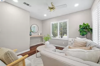 Photo #5: 41132245 Listing 