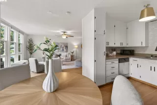 Photo #6: 41132277 Listing 