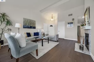 Photo #3: 41132303 Listing 