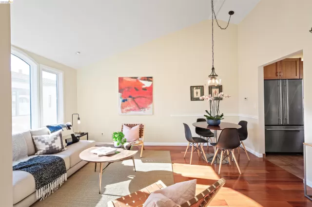 MLS: 41132338 Condo For Sale