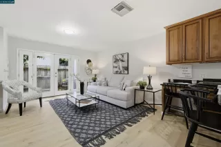 Photo #5: 41132405 Listing 