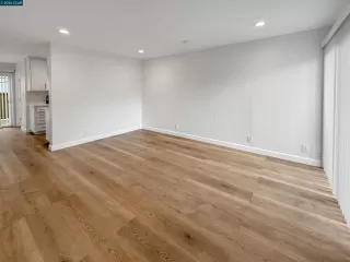 Photo #3: 41132409 Listing 