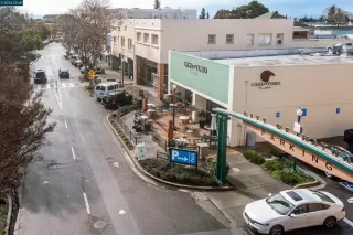 Photo #5: 41132439 Listing 