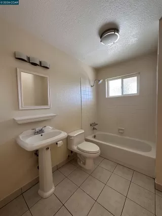 Photo #3: 41132494 Listing 