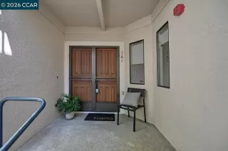 Photo #2: 41132552 Listing 