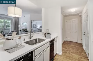 Photo #4: 41132553 Listing 