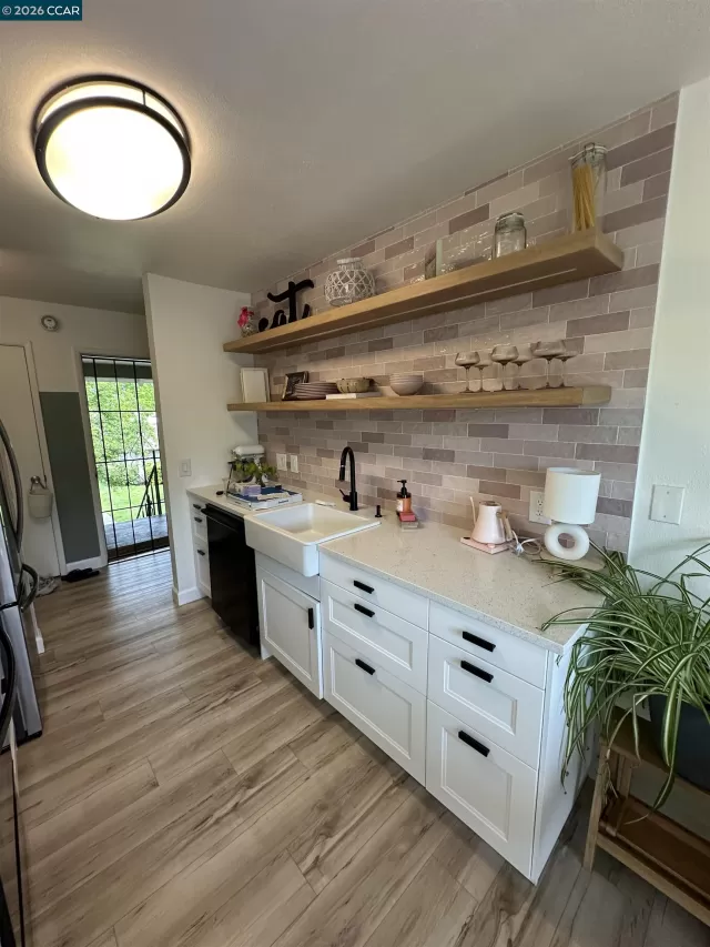 MLS: 41132595 Condo For Sale