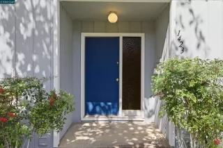 Photo #1: 41132609 Listing 