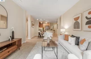 Photo #2: 41132657 Listing 