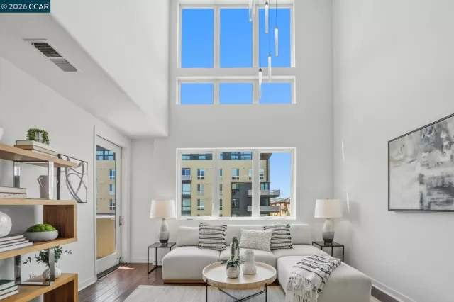 MLS: 41132662 Condo For Sale