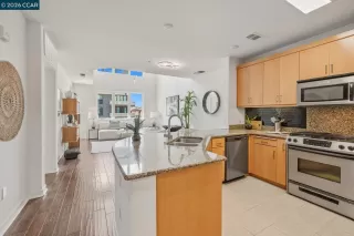 Photo #1: 41132662 Listing 