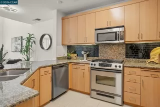 Photo #2: 41132662 Listing 