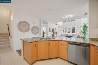 Photo #3: 41132662 Listing 