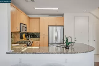 Photo #5: 41132662 Listing 