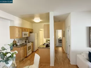 Photo #4: 41132669 Listing 