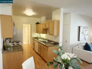 Photo #5: 41132669 Listing 