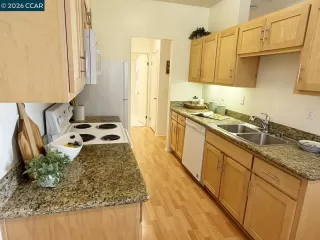 Photo #6: 41132669 Listing 