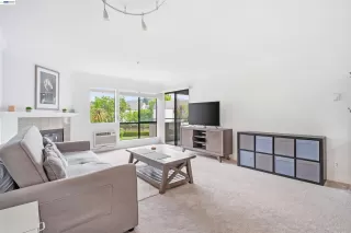 Photo #2: 41132696 Listing 