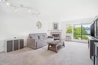 Photo #3: 41132696 Listing 