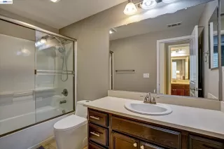 Photo #6: 41132726 Listing 