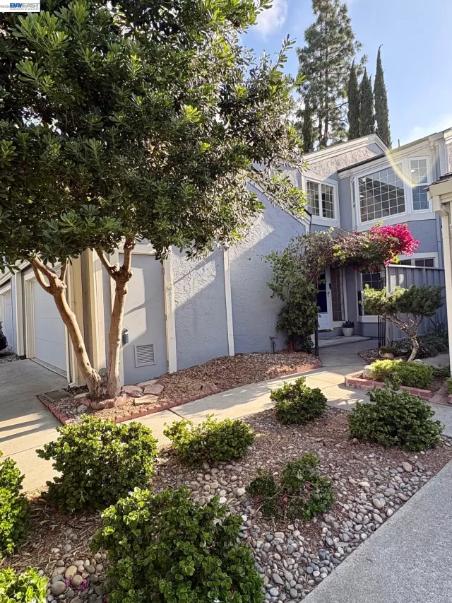 MLS: 41132727 Condo For Sale