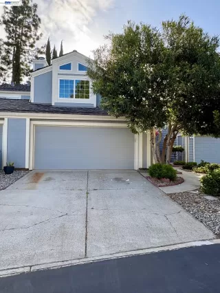 Photo #2: 41132727 Listing 