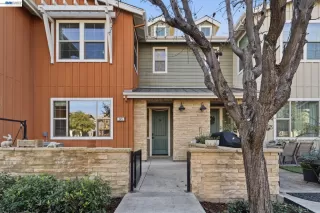 Photo #1: 41132754 Listing 