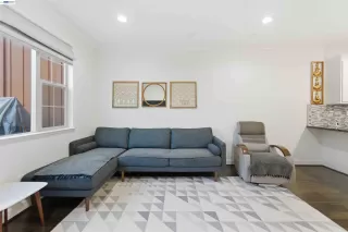 Photo #4: 41132754 Listing 