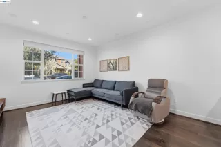 Photo #5: 41132754 Listing 