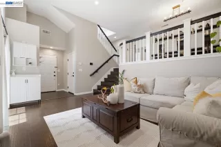 Photo #5: 41132765 Listing 